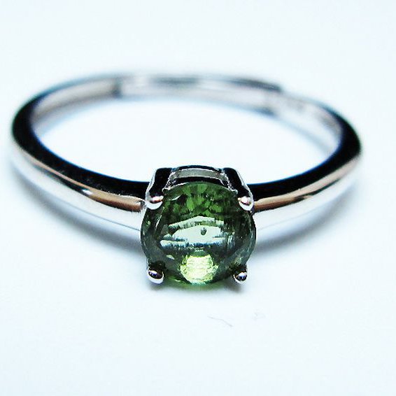 モルダバイト指輪(14号) [t526-1425]