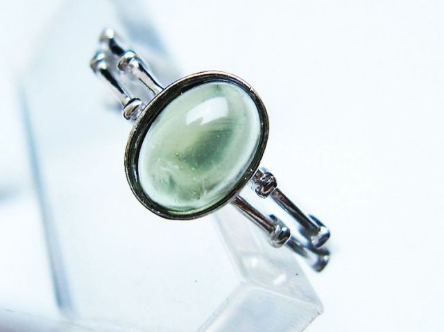 モルダバイト指輪(14号) [t526-1438]