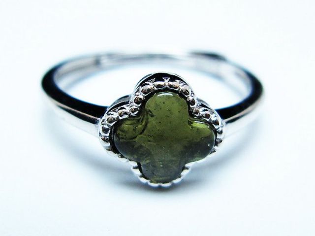 モルダバイト指輪(11号) [t526-1458]