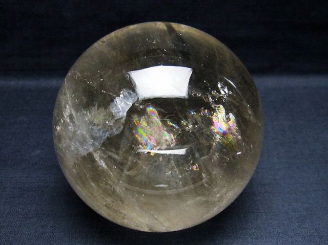 1.4Kg虹入りライトニング水晶丸玉 98mm [T529-5632]
