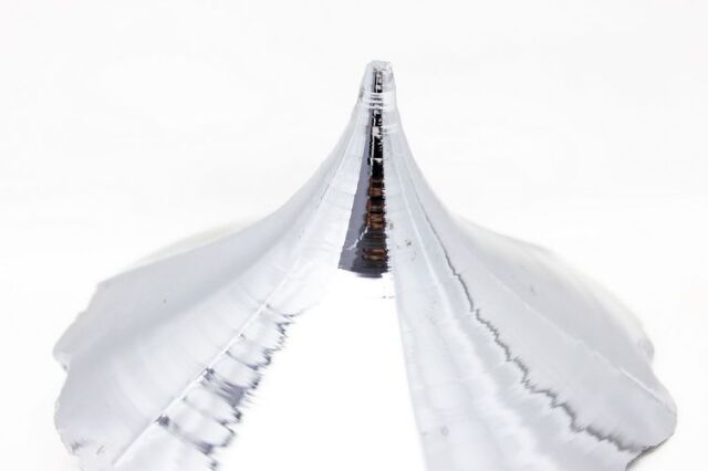 テラヘルツ鉱石 高品質 純度15N 原石[T543-4166]