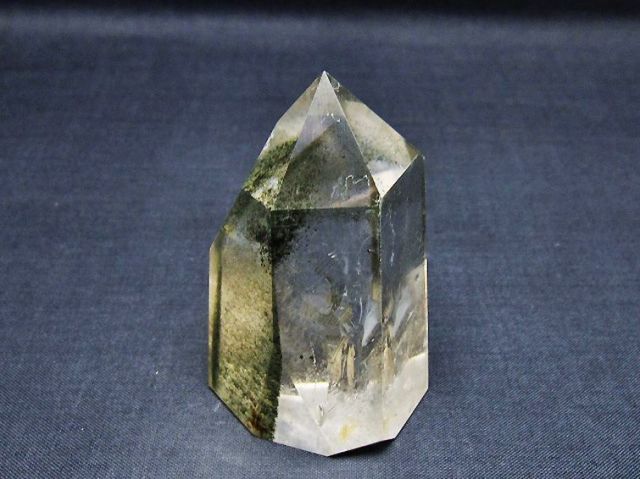 ガーデン水晶六角柱[T577-4728]