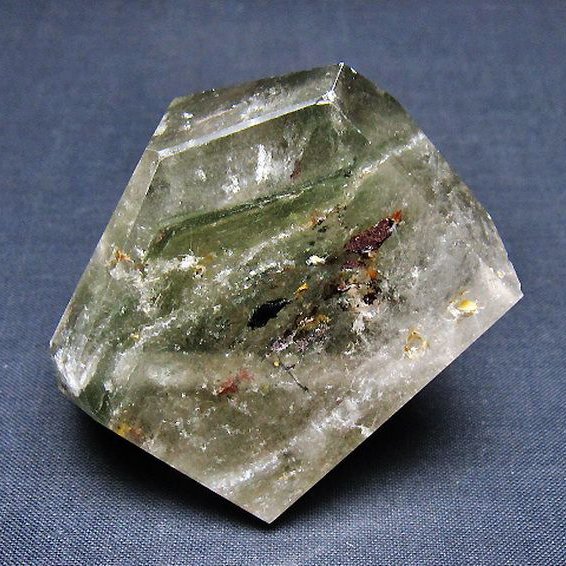 グリーンファントム原石 [t577-4795]