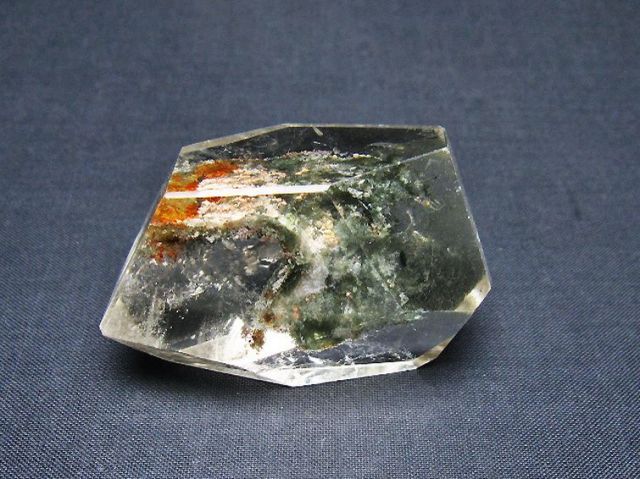 ガーデン水晶原石 [t577-4879]