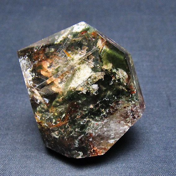 ガーデン水晶原石 [t577-4889]