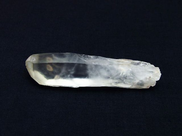 ヒマラヤ水晶六角柱[T579-3465]