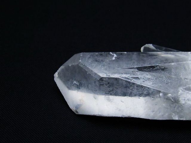 ヒマラヤ水晶六角柱[T579-3775]
