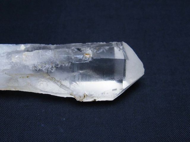ヒマラヤ水晶六角柱[T579-3991]