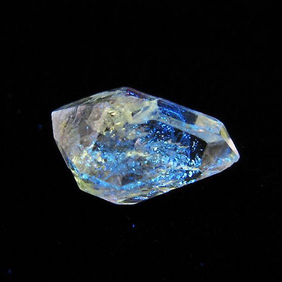 オイルクォーツ （石油入り水晶） パキスタン産[T596-3566]