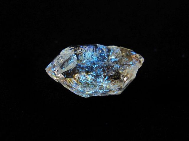 パワーストーン 天然石 オイルクォーツ （石油入り水晶） パキスタン産[T596-3600]1枚目