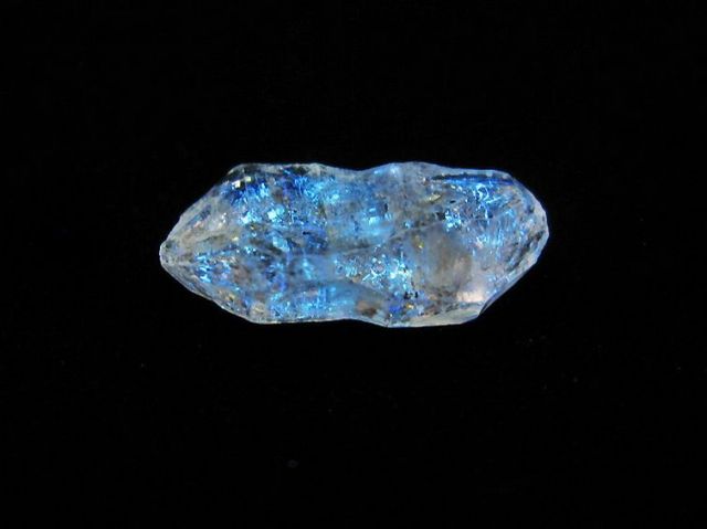 パワーストーン 天然石 オイルクォーツ （石油入り水晶） パキスタン産[T596-3607]1枚目
