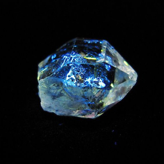 オイルクォーツ （石油入り水晶） パキスタン産[T596-3750]