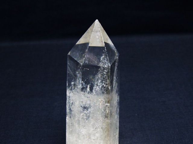 ヒマラヤ水晶六角柱[T60-26581]