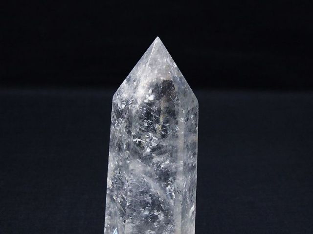ヒマラヤ水晶六角柱[T60-26854]