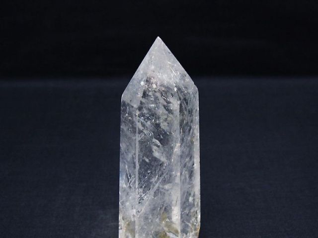 ヒマラヤ水晶六角柱[T60-26854]