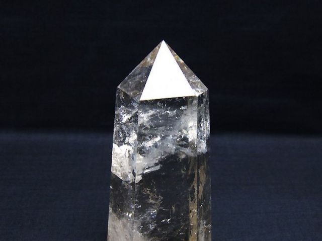 ヒマラヤ水晶クラスター　4個セット　六角柱　総重量2kgオーバー パワーストーン 天然石 虹入りヒマラヤ水晶六角柱[T60-27003]