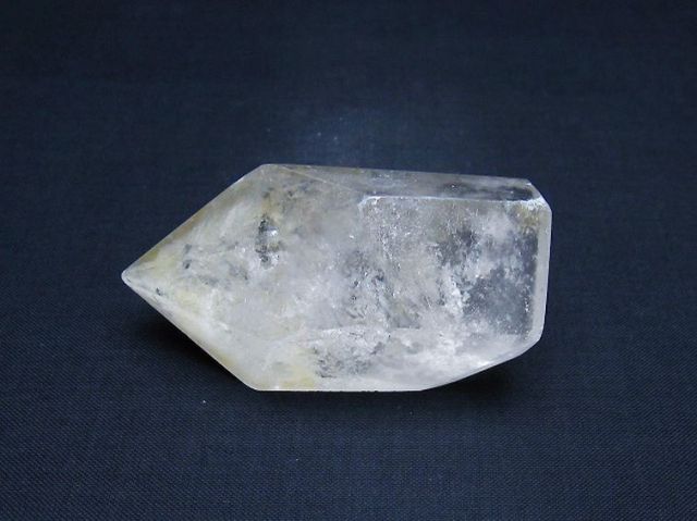 ヒマラヤ水晶六角柱[T60-27456]