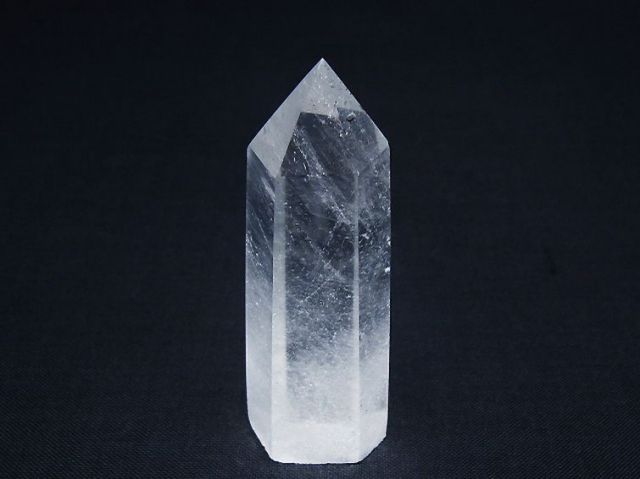 高品質　ヒマラヤ産　水晶　24面カット　99mm　台座付き　透明感　底面磨き② 高品質 ヒマラヤ産 水晶 24面カット 99mm 台座付き 透明感 底面