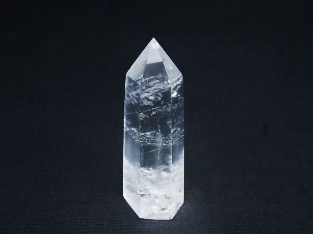 ヒマラヤ水晶六角柱[T60-28076]