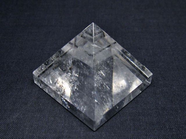 ガネーシュヒマラヤ天然石水晶、パワー ストーン ペラミッド ガネッシュヒマラヤ水晶ピラミッド