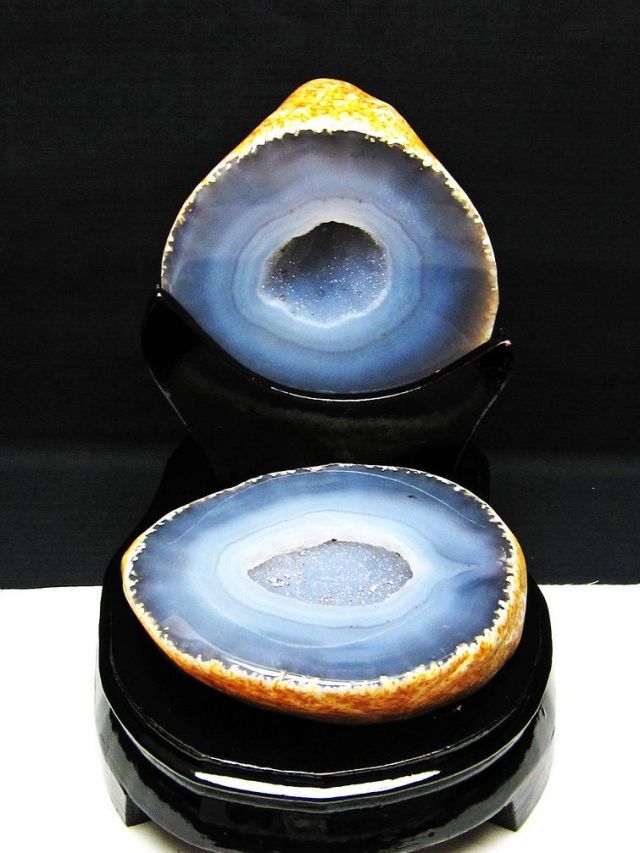 1.9Kgペア水晶トレジャーメノウ[T604-7234]