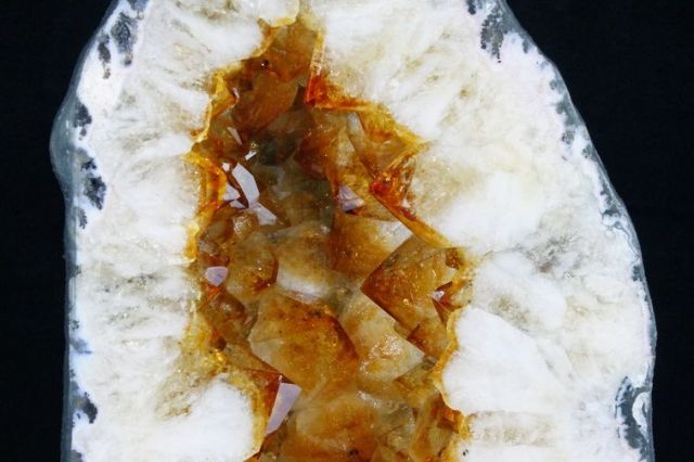 30.3Kgパワーストーン 天然石 ブラジル産シトリンドーム同梱不可