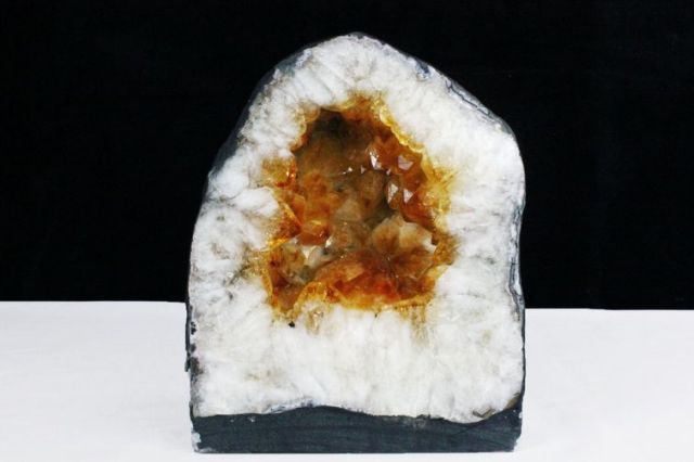 天然石 十勝石（オブシディアン） 原石 磨き122g 天然石販売 名取