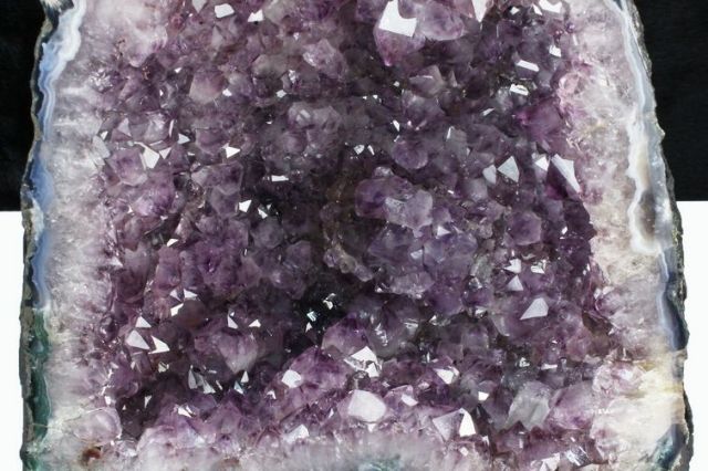 9Kgブラジル産アメジストドーム [t611-10553]