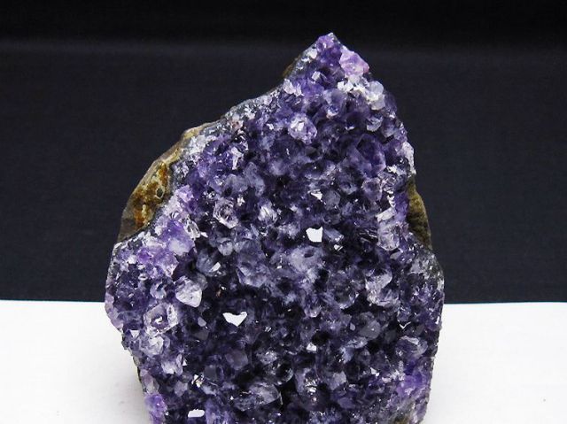 ウルグアイ産アメジストクラスター [t614-9115]