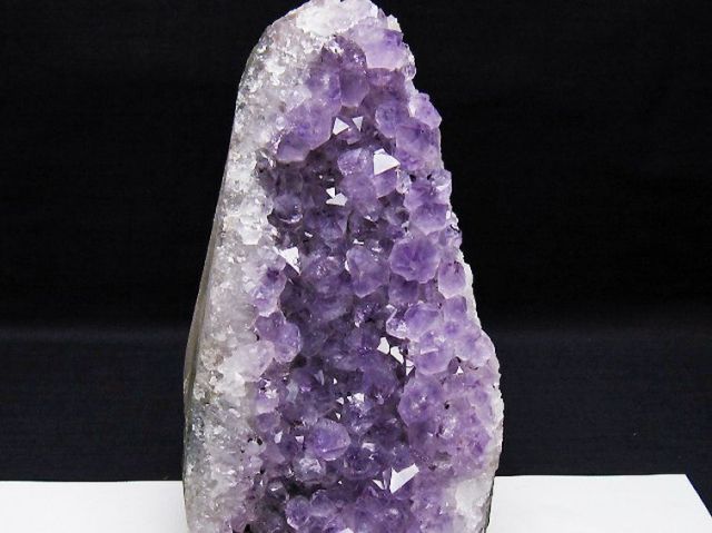 1.2Kgパワーストーン 天然石 ウルグアイ産ファントムアメジスト