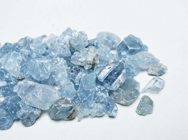 パワーストーン 天然石 セレスタイト天青石原石[T617-3347]