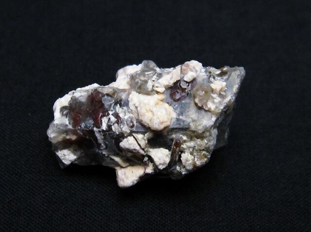 ガーデンクォーツ（庭園水晶）原石[T626-1200]