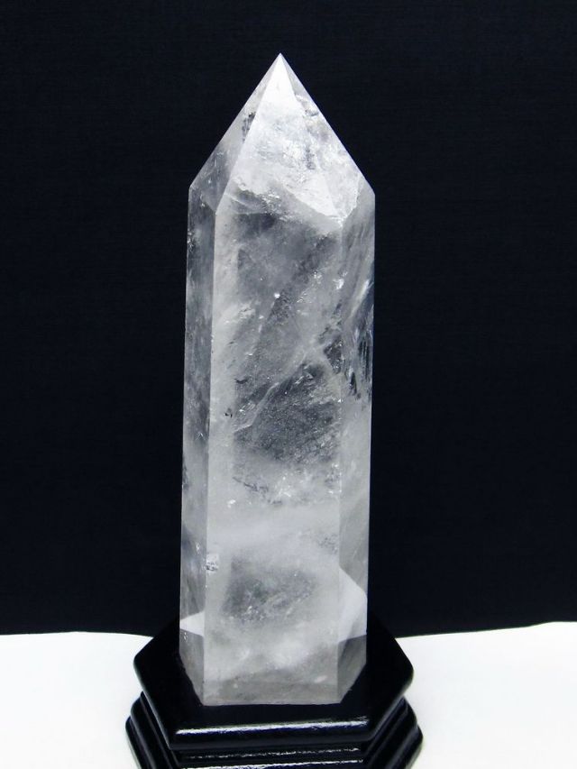 1.1Kgヒマラヤ水晶六角柱 [t627-7101]