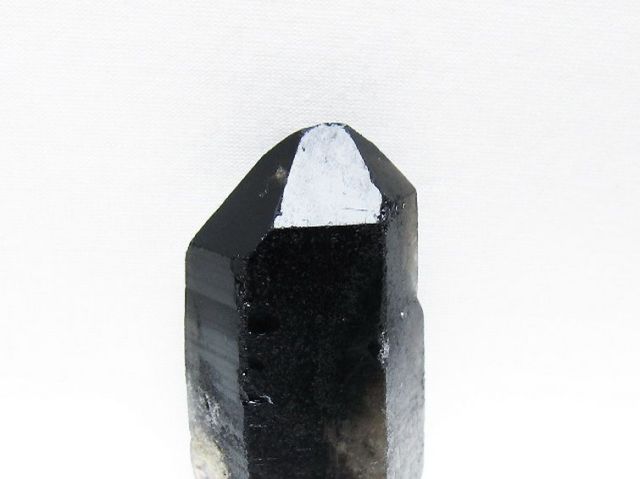 ブラジル産 モリオン 純天然 黒水晶 原石[T633-1936]