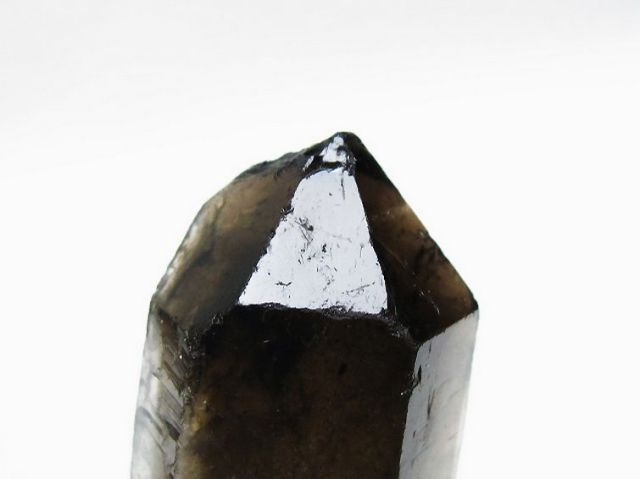 ブラジル産 モリオン 純天然 黒水晶 原石[T633-1986]