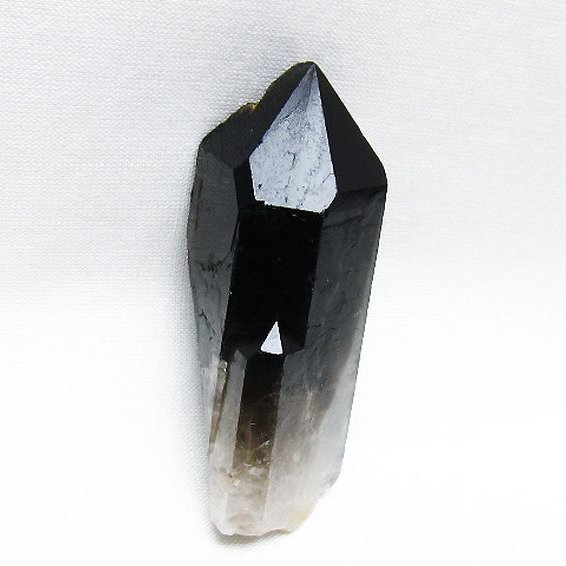 ブラジル産 モリオン 純天然 黒水晶 原石[T633-2038]