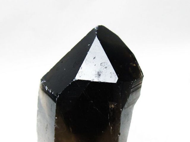 ブラジル産 モリオン 純天然 黒水晶 原石[T633-2442]