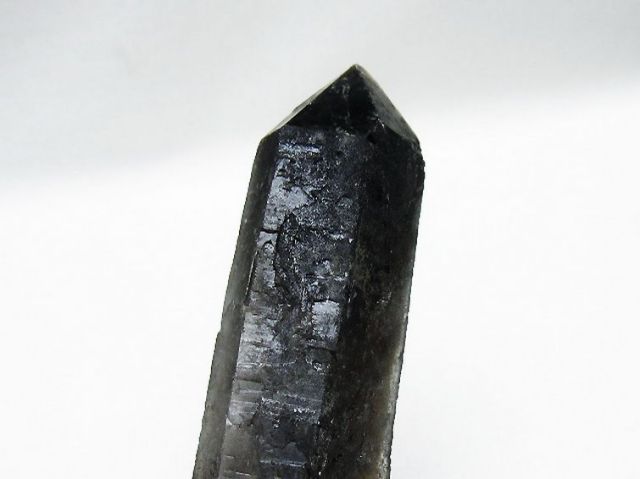 ブラジル産 モリオン 純天然 黒水晶 原石[T633-2459]