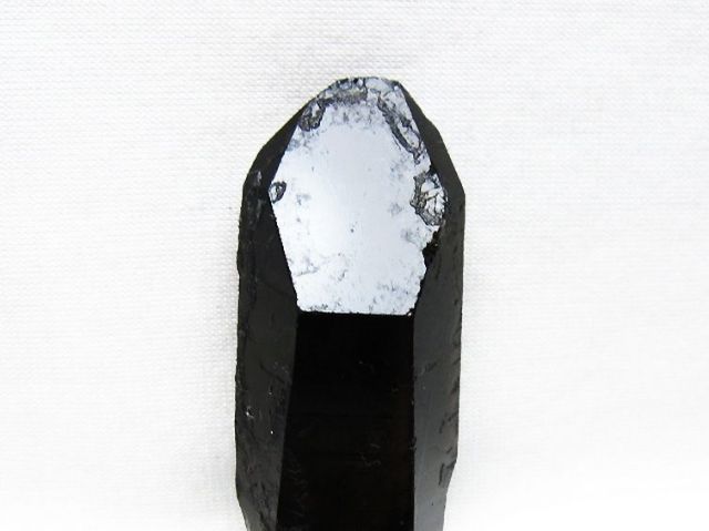 ブラジル産 モリオン 純天然 黒水晶 原石 [t633-2675]