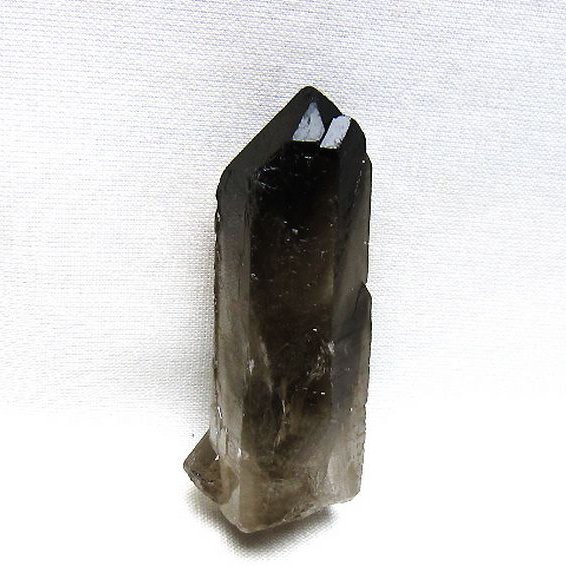 ブラジル産 モリオン 純天然 黒水晶 原石 [t633-2693]
