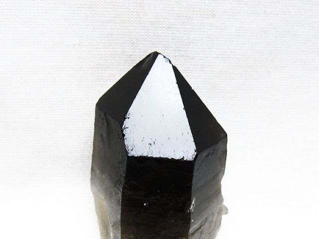 ブラジル産 モリオン 純天然 黒水晶 原石 [t633-2750]
