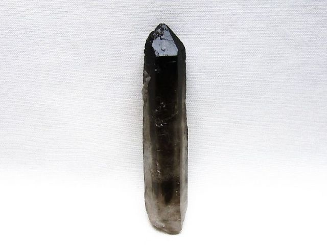 ブラジル産 モリオン 純天然 黒水晶 原石 [t633-2762]