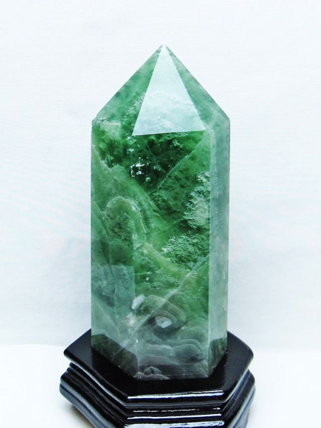 2.5Kgパワーストーン 天然石 フローライト六角柱[T634-5506]