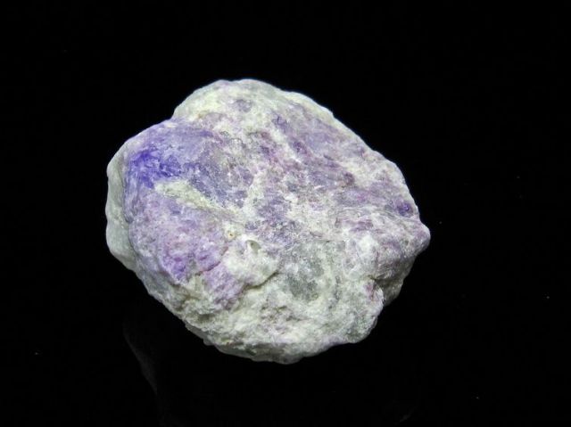 ハックマナイト 原石[T636-1494]