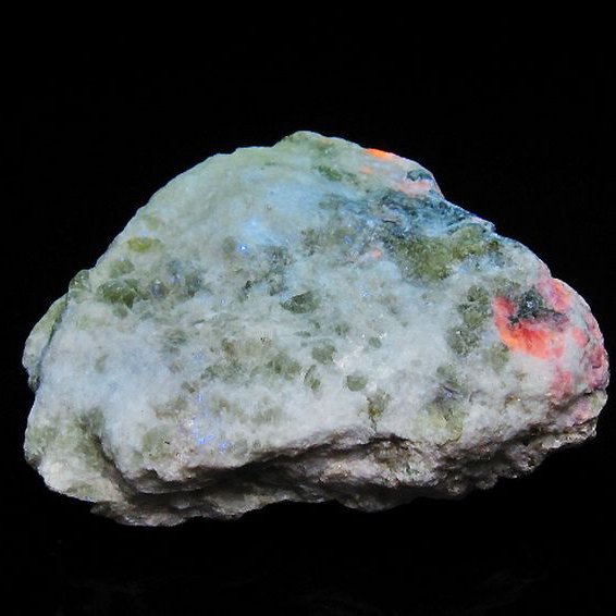 ハックマナイト 原石[T636-2080]