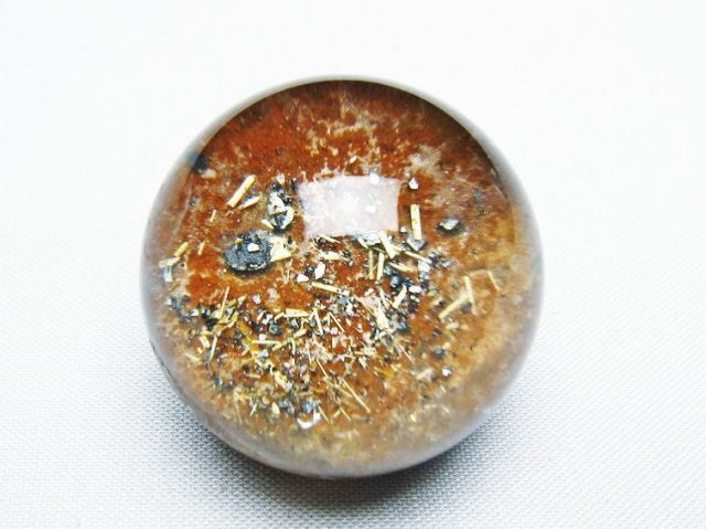 ゴールドタイチンルチル入り水晶丸玉 34mm [T637-4645]