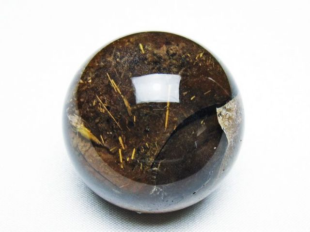 ゴールドタイチンルチル入り水晶丸玉 42mm [T637-4706]