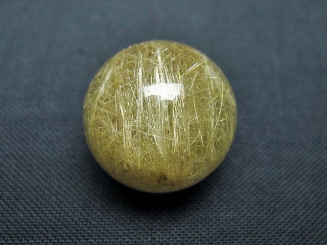 ルチル入り水晶丸玉 17mm [t637-4751]