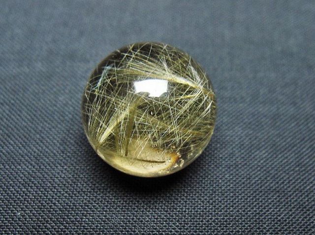 ルチル入り水晶丸玉 18mm [t637-4752]