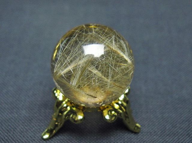 ルチル入り水晶丸玉 18mm [t637-4752]
